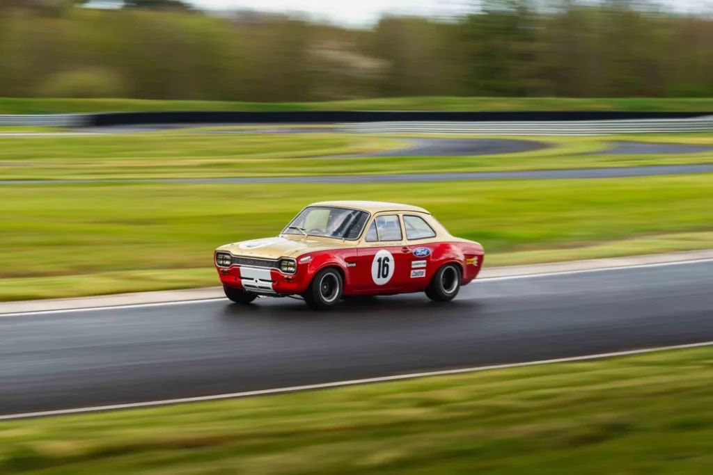 2025 Ford Escort Alan Mann 68 Edition Borheam 12 Motor16
