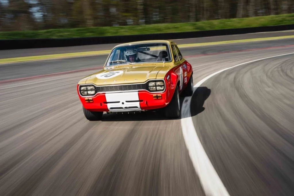 2025 Ford Escort Alan Mann 68 Edition Borheam 16 Motor16