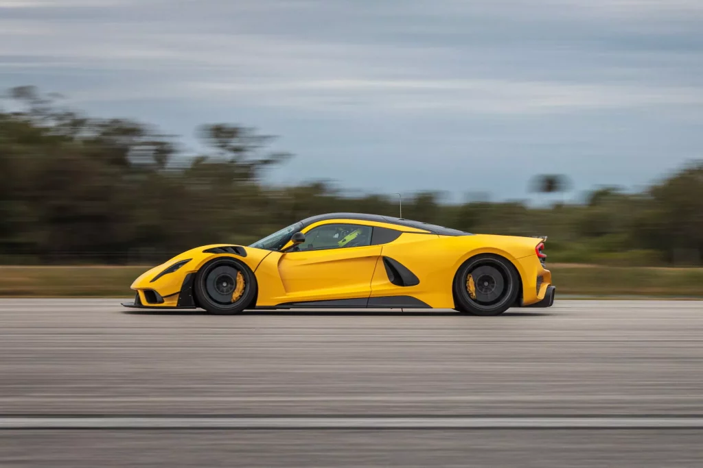 Hennessey Venom F5 Evolution: Cuando 1.842 CV no son suficientes 2 Motor16 2025 Hennessey Venom F5 Evolution. Imagen barrido.
