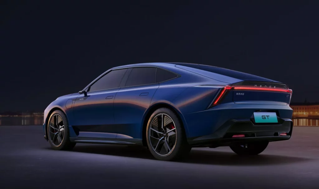 2025 Honda GT China. Imagen trasera.