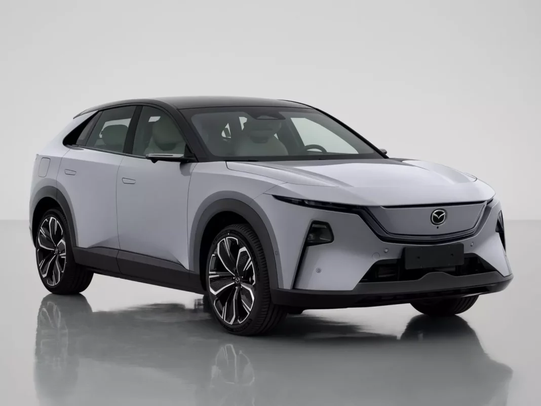 2025 Mazda EZ-60. MIIT. Imagen portada.