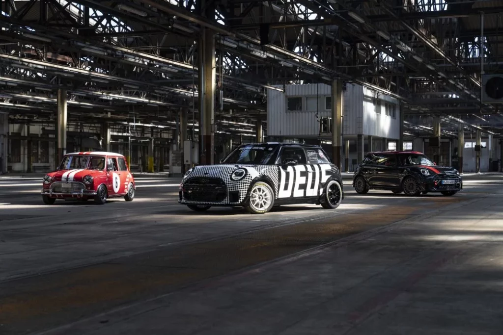 2025 Mini John Cooper Works. DEUS. 24 Horas de Nürburgring. Imagen.