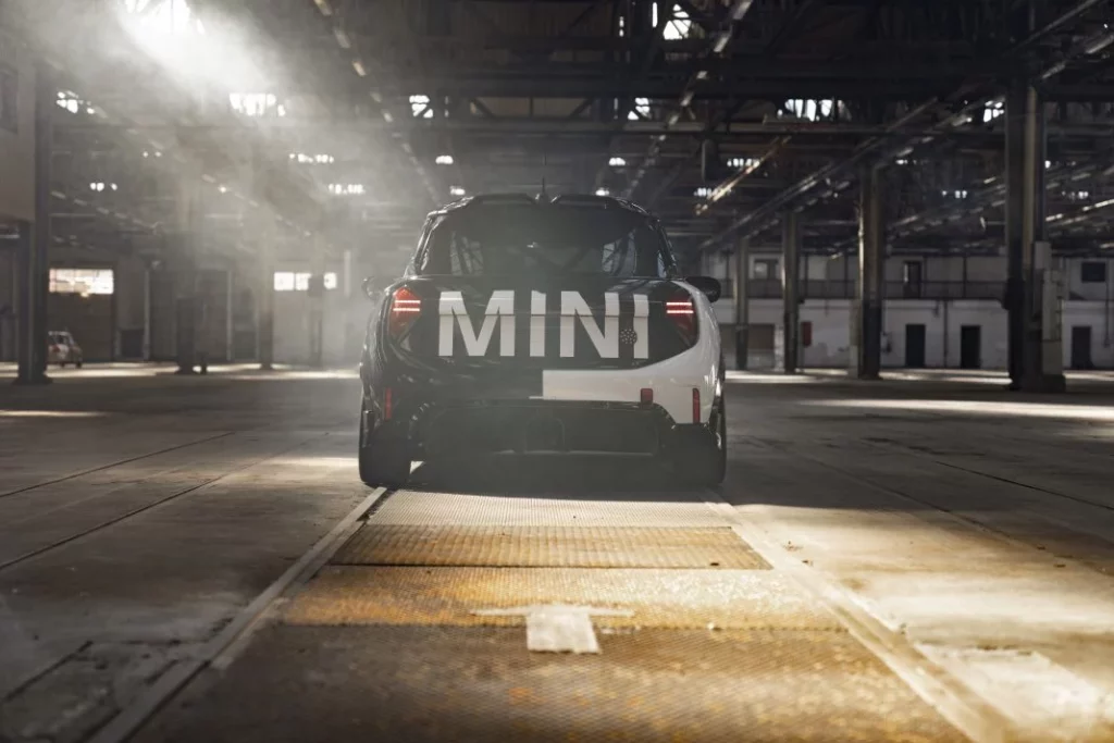 2025 Mini John Cooper DEUS 24 H Nurburgring 6 Motor16