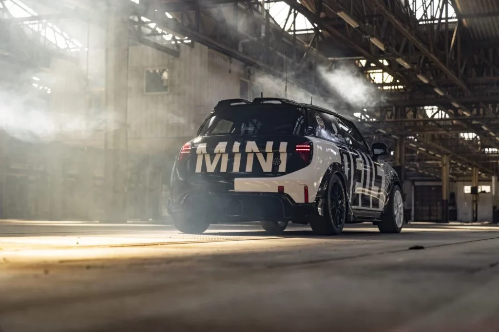 2025 Mini John Cooper DEUS 24 H Nurburgring 7 Motor16