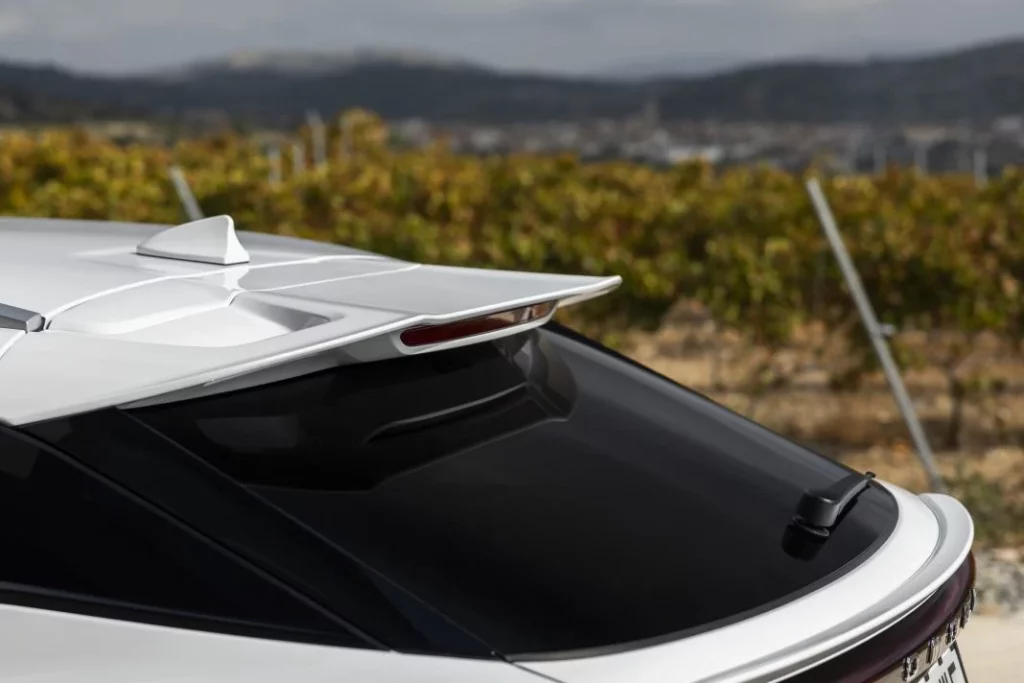 2025 Omoda 5 ev 12 Motor16
