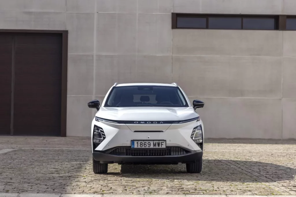 2025 Omoda 5 ev 7 Motor16