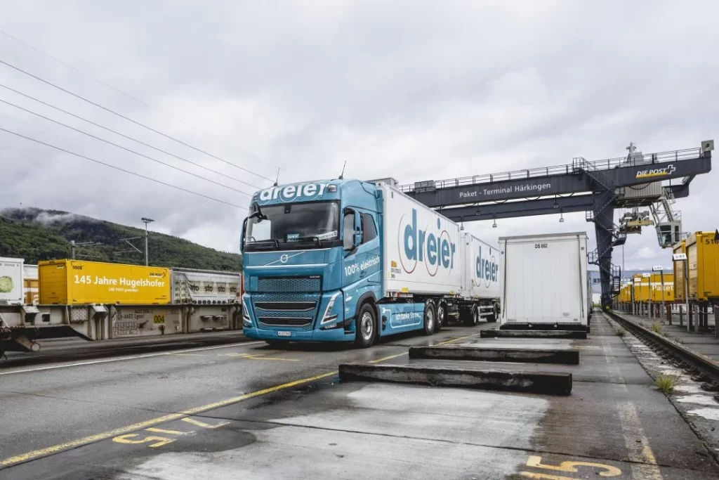 2025 Volvo Trucks electrico 2 Motor16