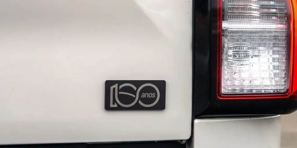 2025 chevrolet s10 10 anos brasil 16 Motor16