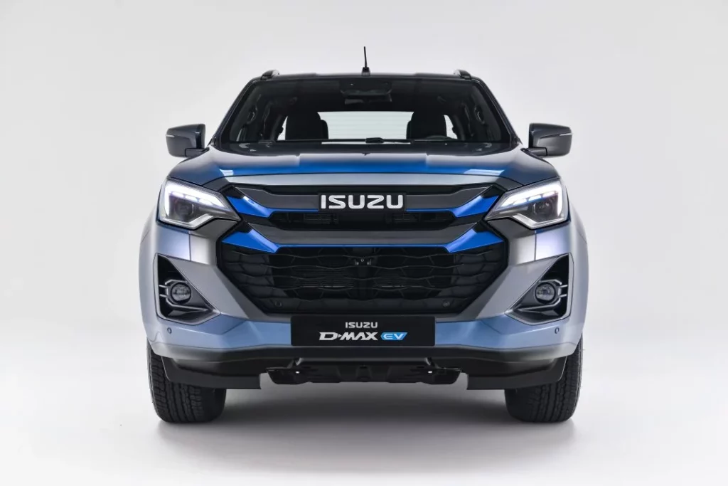 2025 isuzu d max ev 4 Motor16