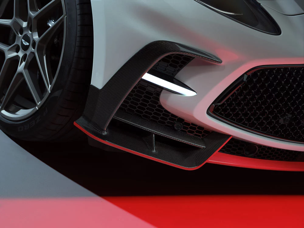 Aston Martin DBX S 16 Motor16