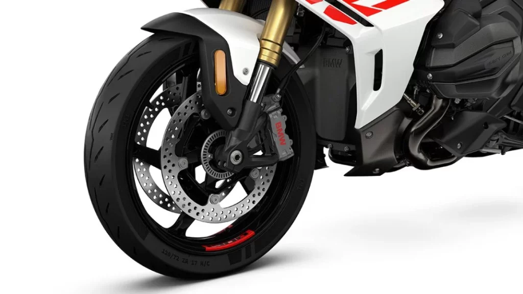 BMW R 1300 RS 24 Motor16