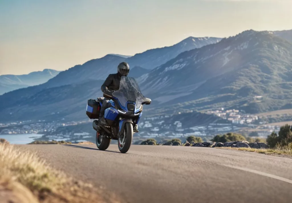 BMW R 1300 RT 5 Motor16