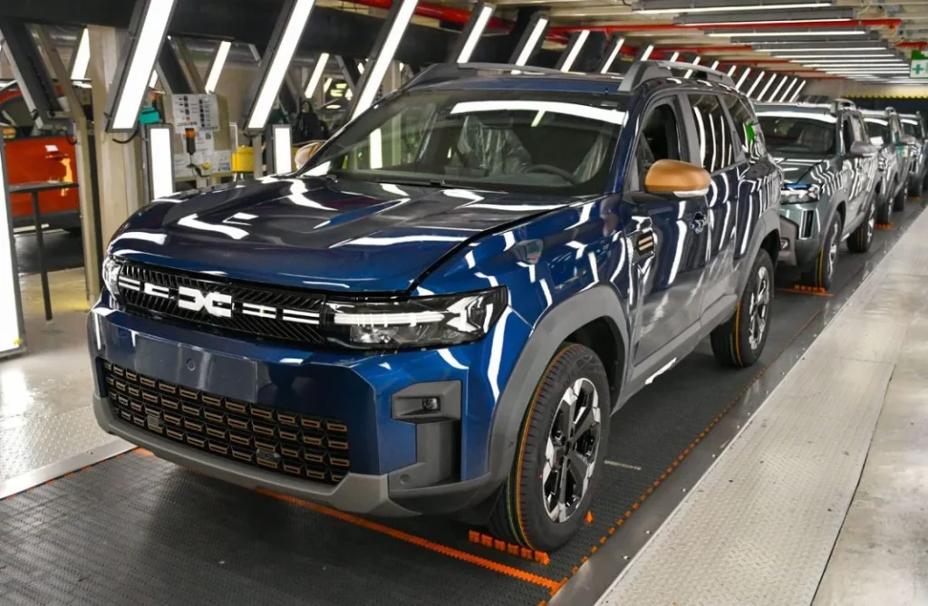 DACIA 8 MILLONES FABRICA MIOVENI 3 Motor16