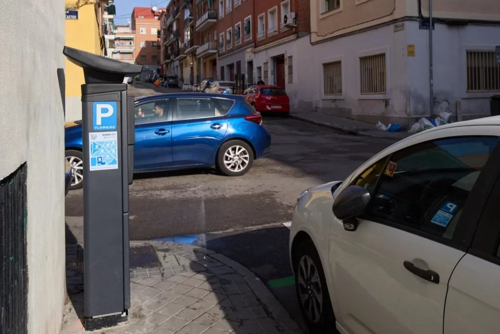 5 trucos para evadirte de un 'gorrilla' 2 Motor16 Aparcamiento Madrid