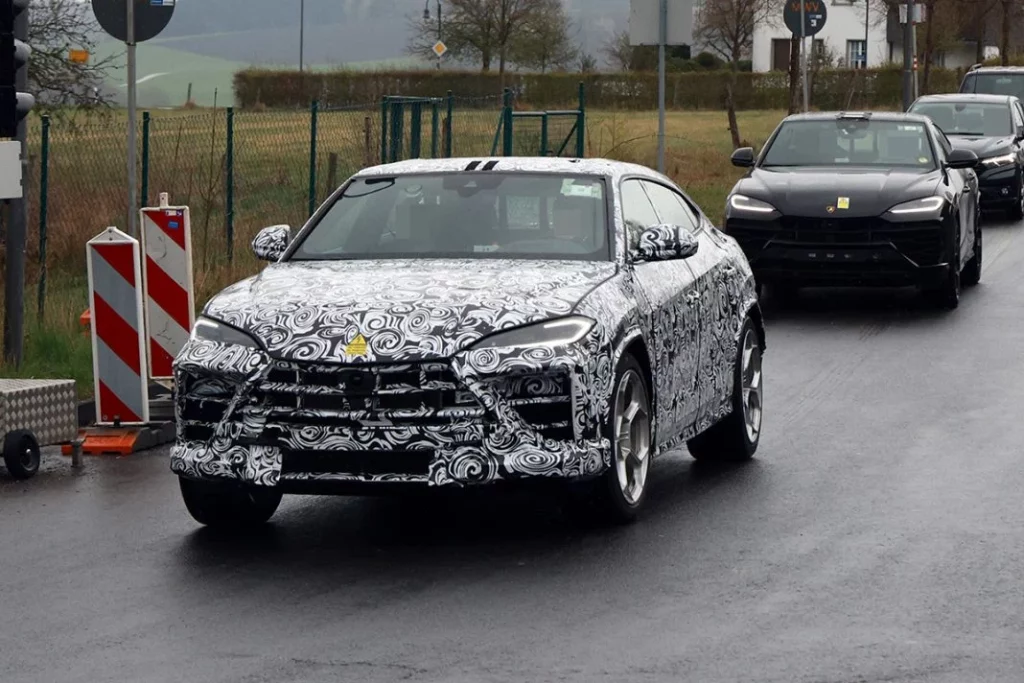 Lamborghini Urus SE Performante 4 Motor16