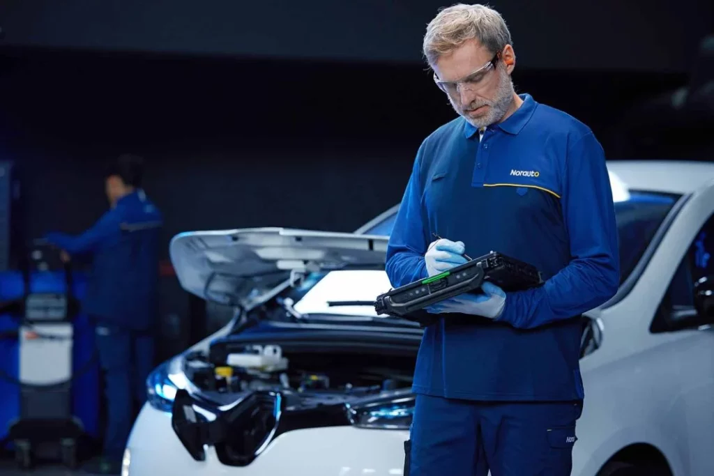 Mantenimiento taller Revision del vehiculo Norauto Motor16