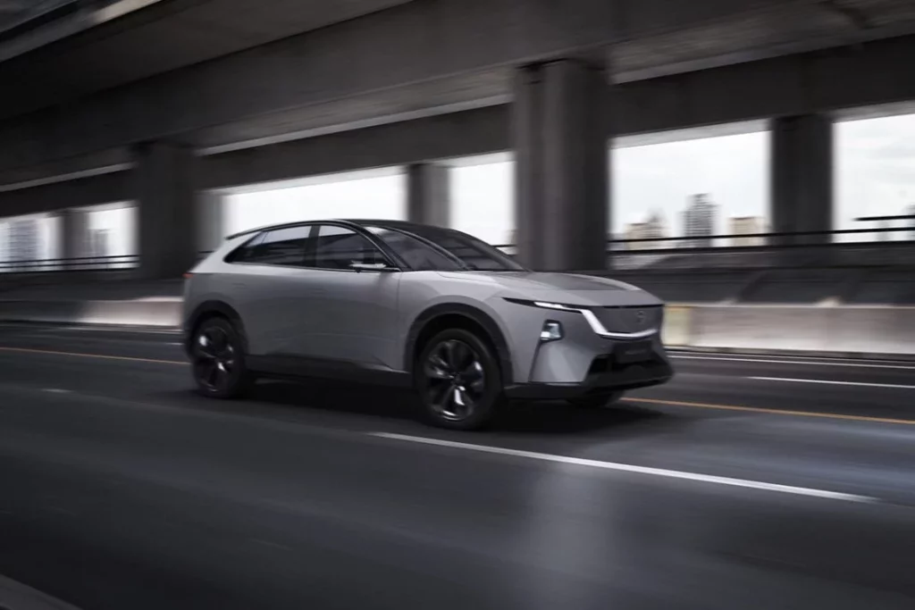 Mazda CX 6e 12 Motor16