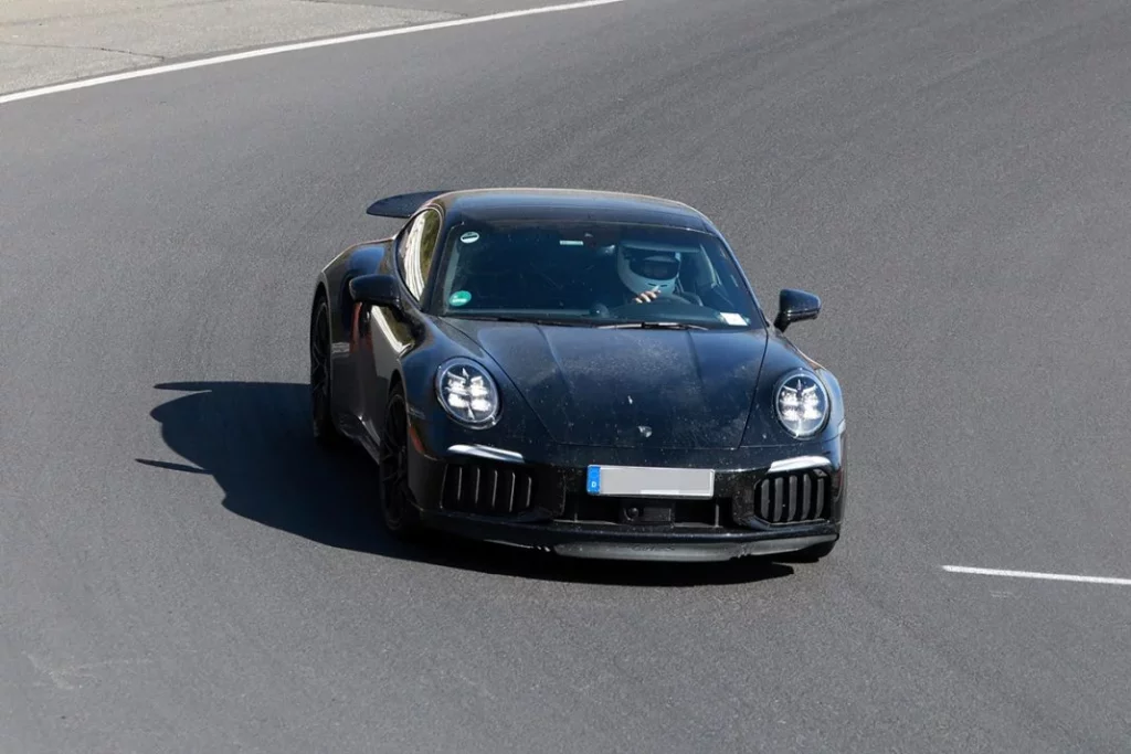 Porsche 911 992.2 Turbo 1 Motor16