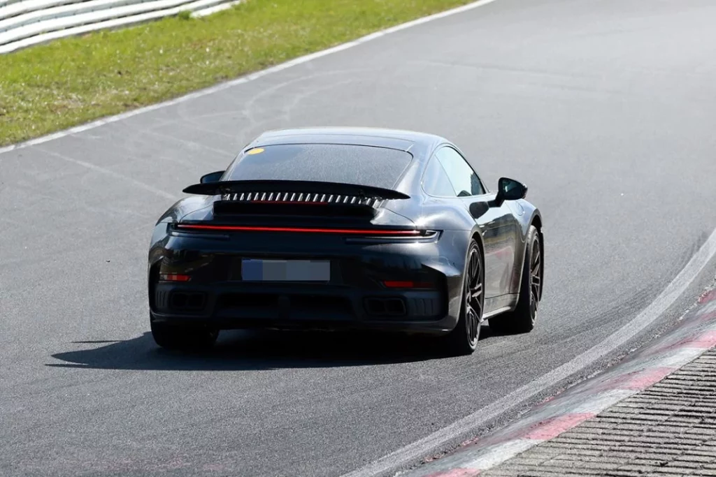 Porsche 911 992.2 Turbo 14 Motor16