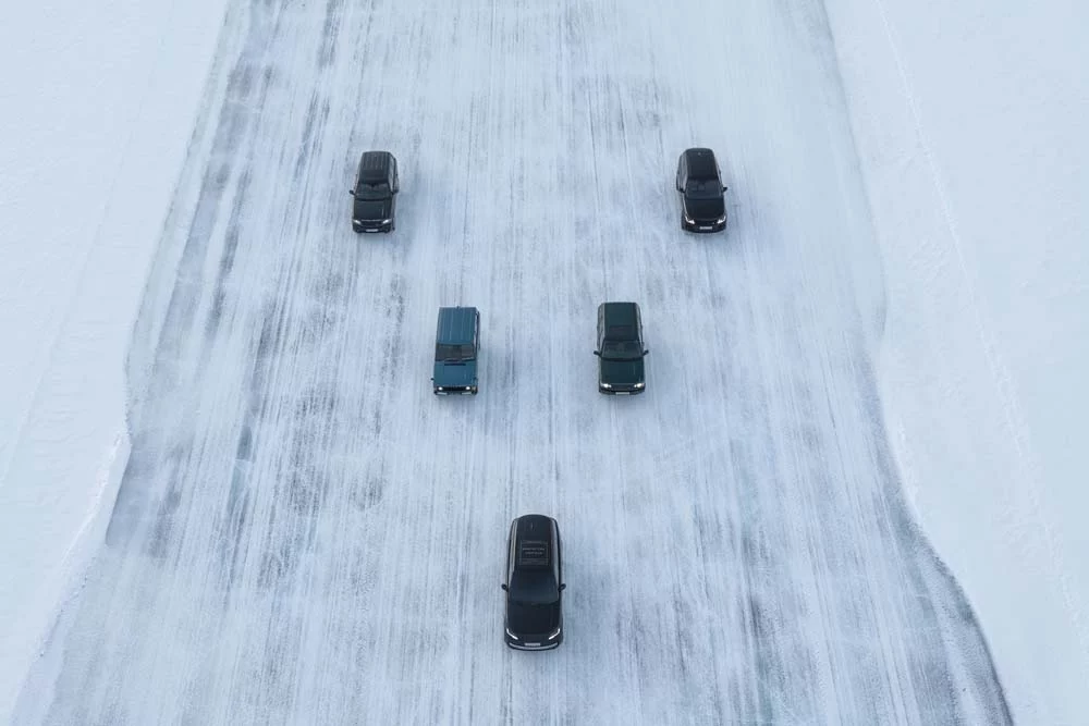 Range Rover eléctrico en el círculo polar ártico