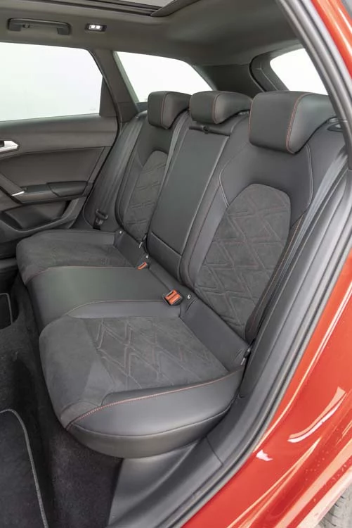 Prueba Seat León Sportstourer 1.5 eHybrid. Alta eficiencia española 16 Motor16 Seat Leon Sportstourer 1.5 eHybrid 8 Motor16