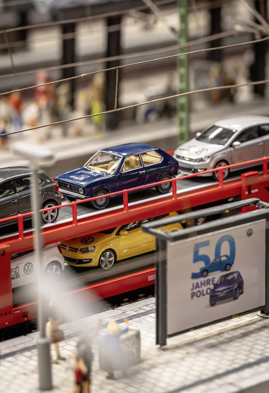VOLKSWAGEN POLO MUSEO MINIATURA HAMBURGO 6 Motor16