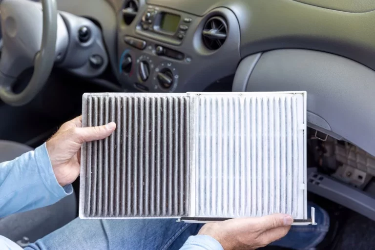 No es el del aire, ni el del aceite, ni el de la gasolina… Este es el filtro que esconde tu coche y que debes cambiar hoy mismo