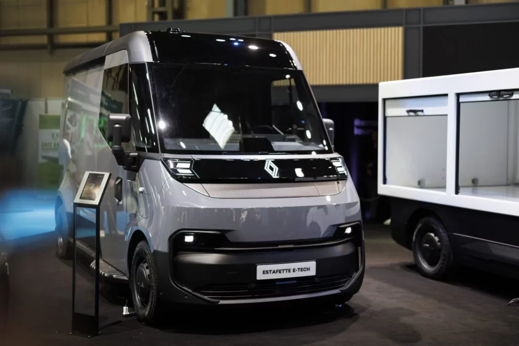 Renault Trafic E-Tech, Goelette y Estafette.