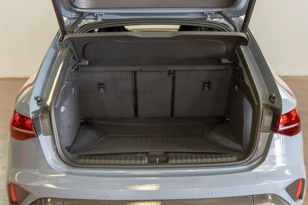 prueba-audi-rs3-sportback-2025-12.webp