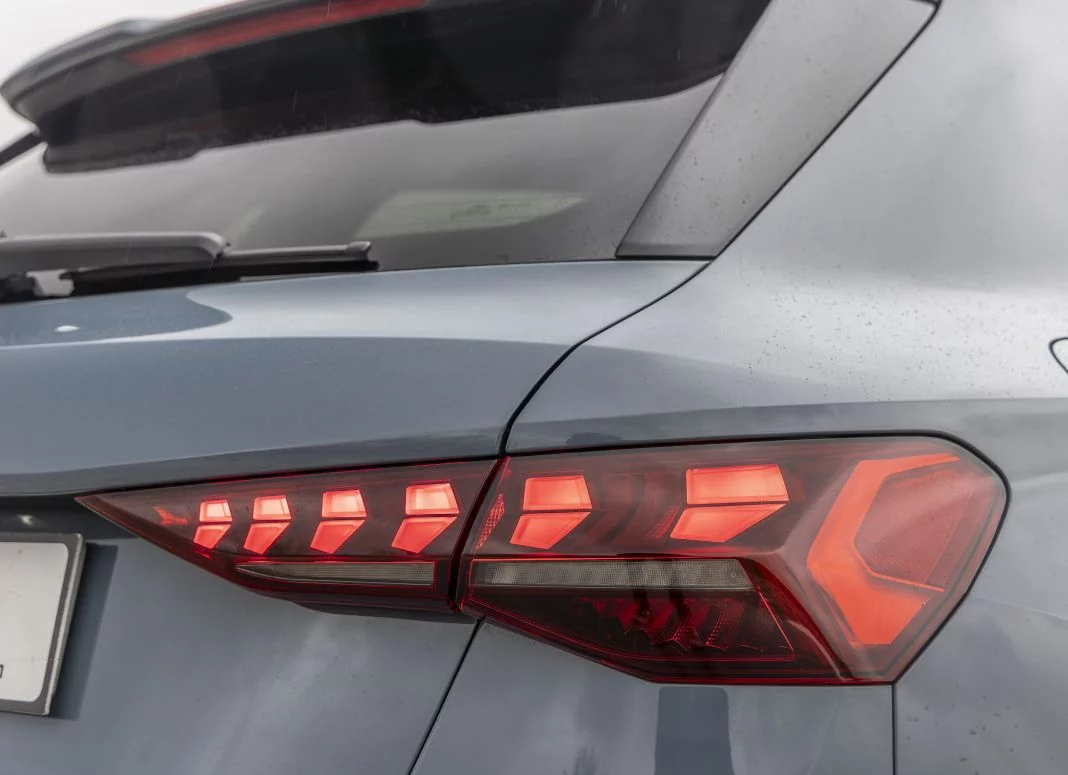 prueba-audi-rs3-sportback-2025-14.webp