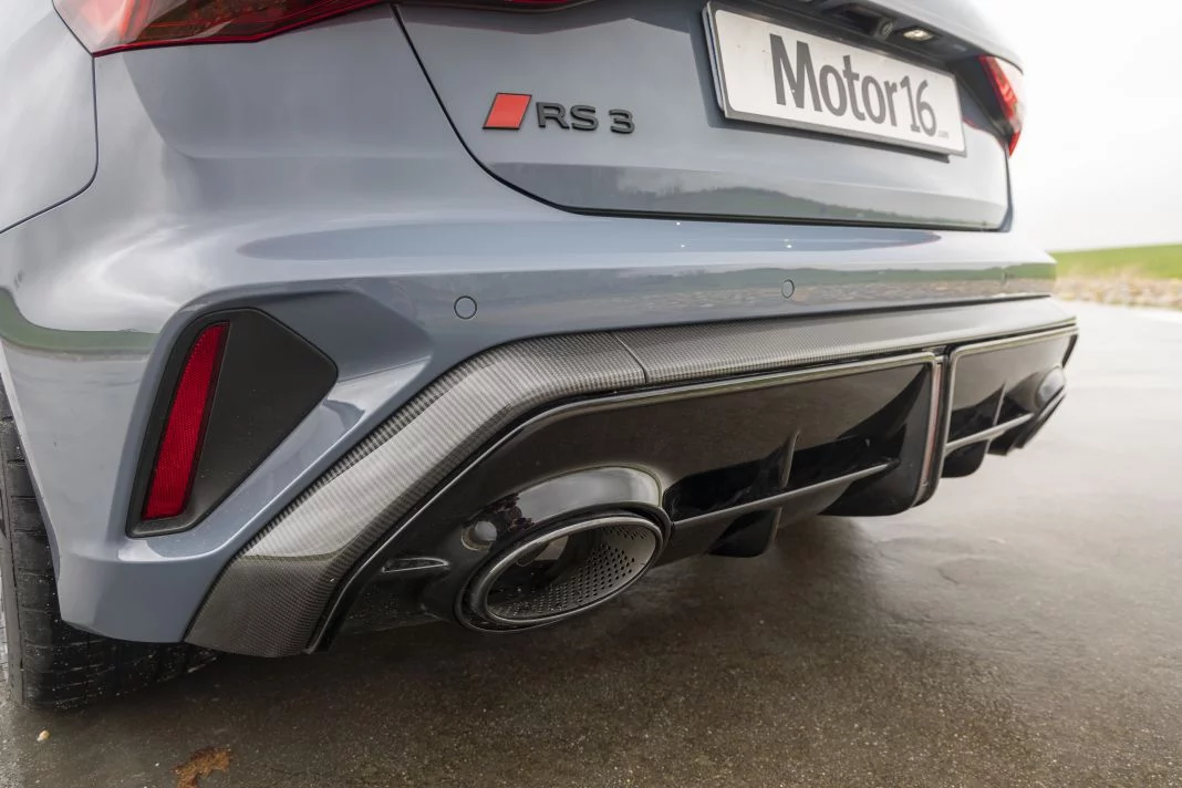 prueba-audi-rs3-sportback-2025-15.webp