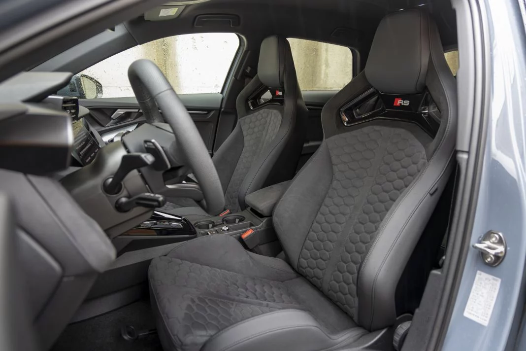 prueba-audi-rs3-sportback-2025-29.webp