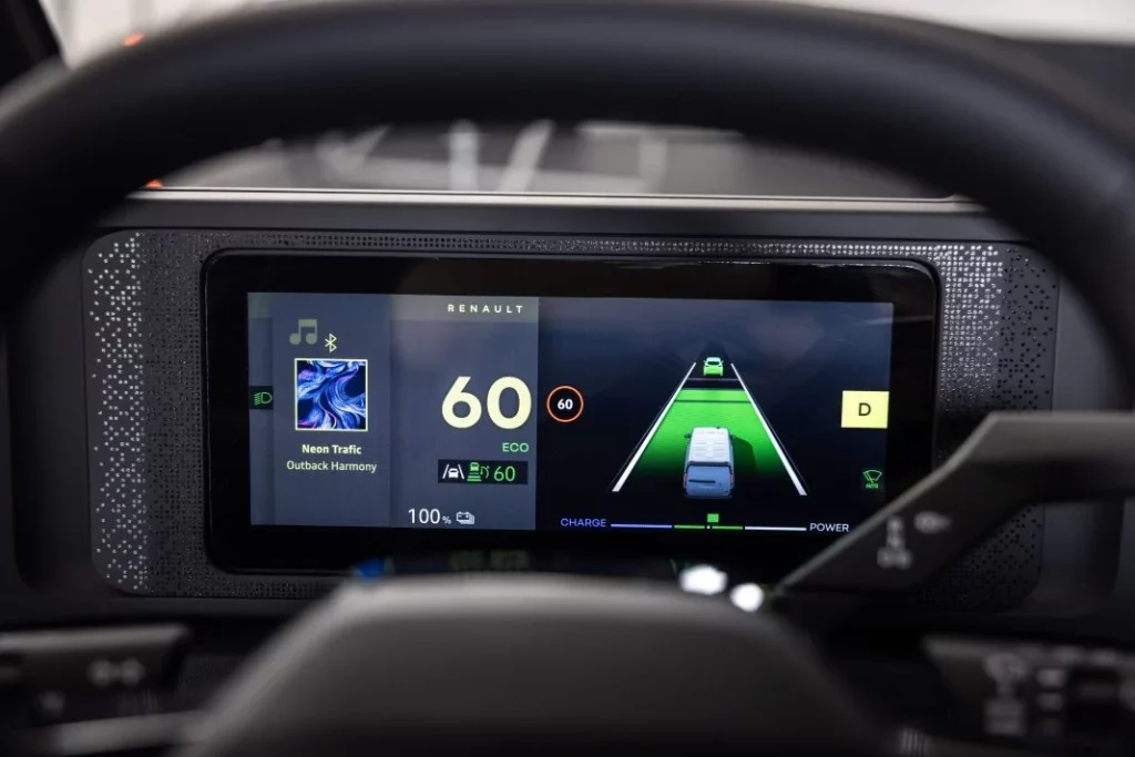 Renault Trafic E-Tech, Goelette y Estafette.