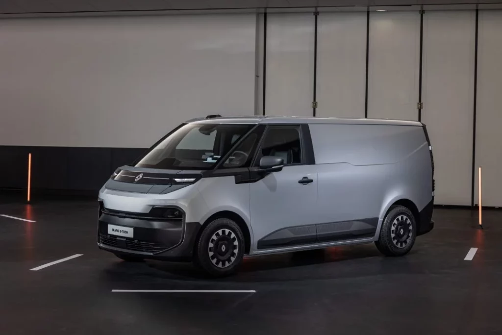 renault Trafic electric ev 2 Motor16