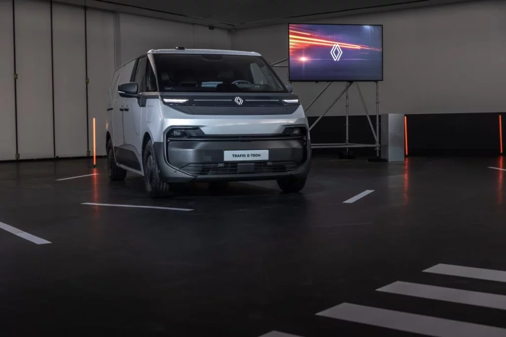 renault Trafic electric ev 3 Motor16