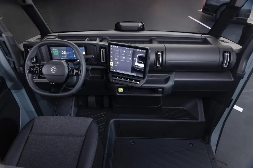 renault trafic estafette ev electric 17 Motor16