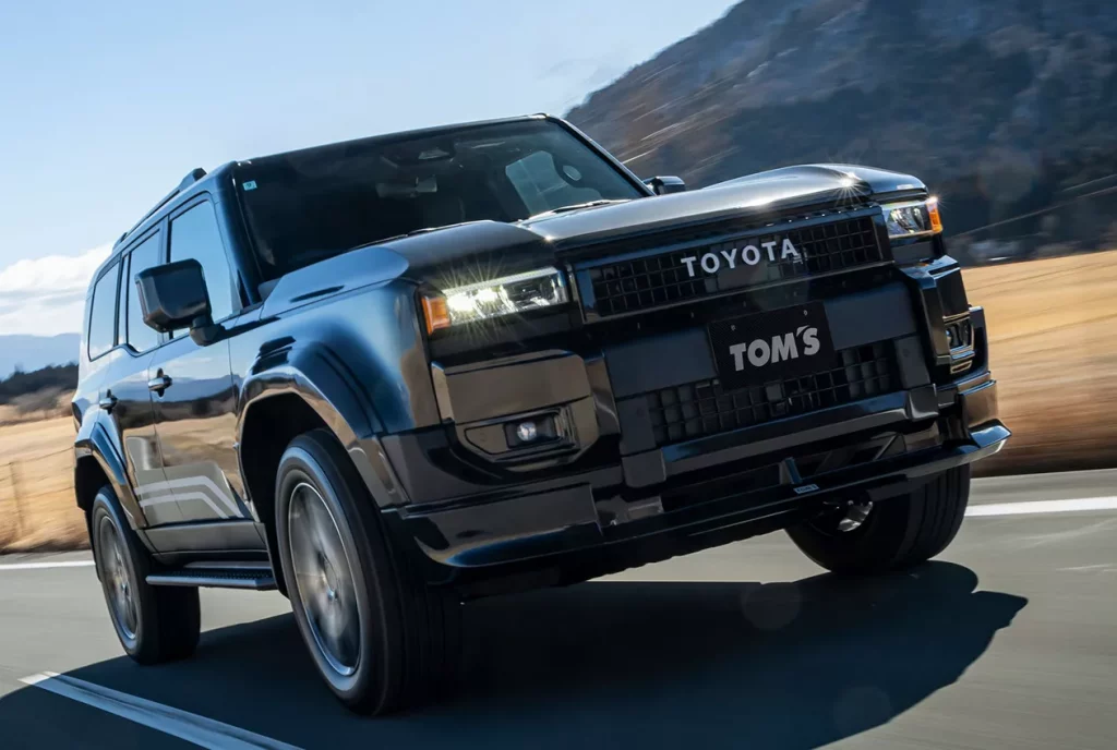 Este Toyota Land Cruiser 250 de TOM’s es tan absurdo como atractivo 9 Motor16 Toyota Land Cruiser de TOM's