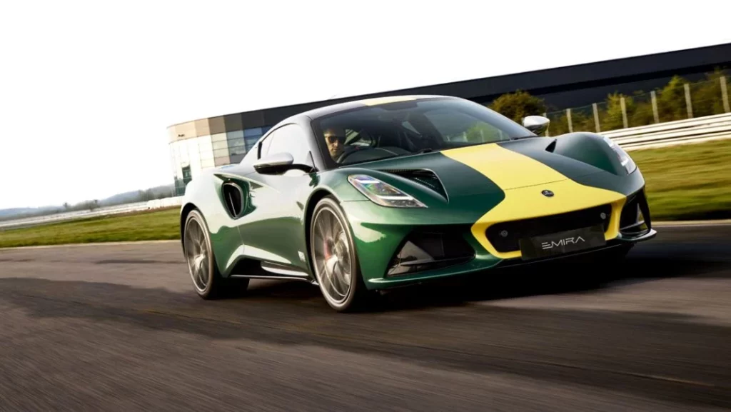 04 Lotus Emira Clark Edition Dynamic Close Up Motor16