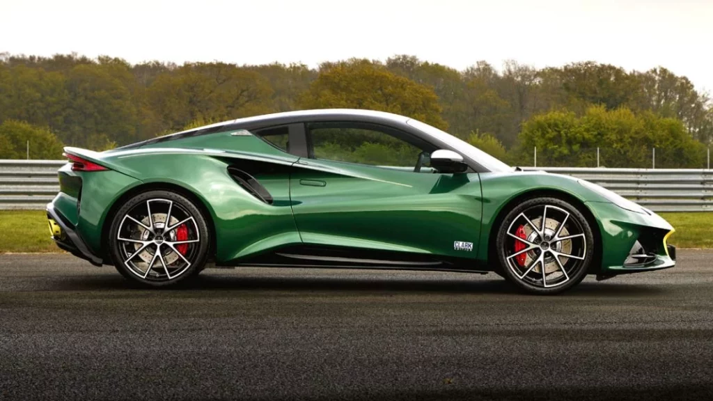 09 Lotus Emira Clark Edition Static Side Motor16