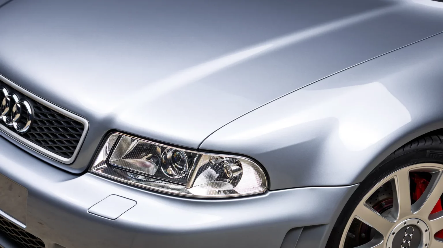 2001-Audi-RS4-Avant-BaT-13-1536x863.webp