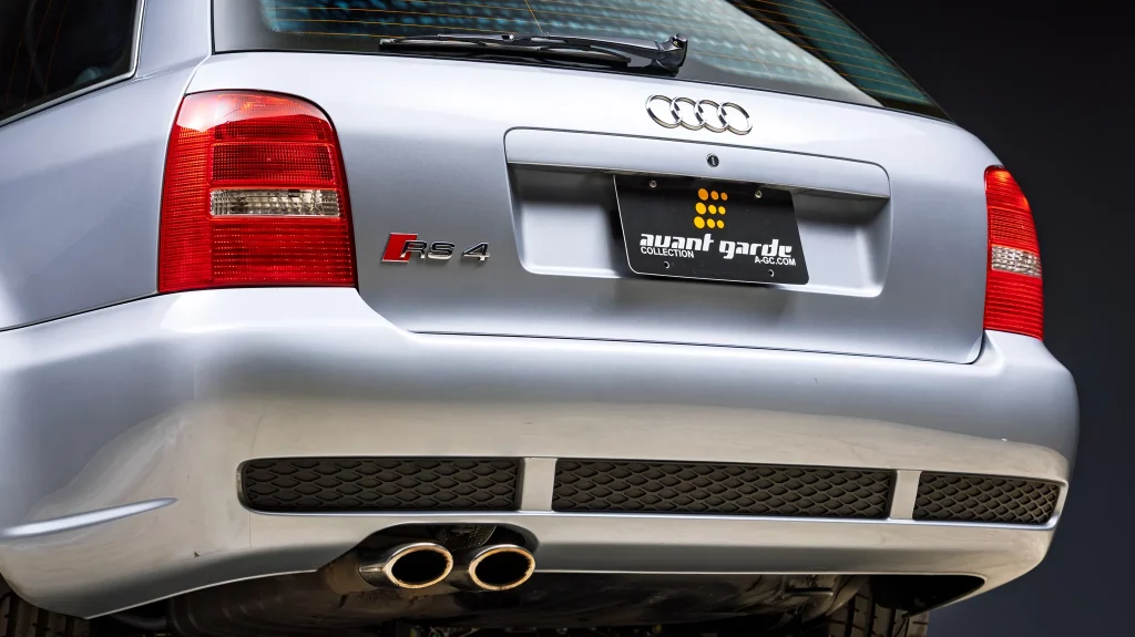 El Audi RS4 Avant que desata la locura y se vende a precio de Audi RS6 Avant GT 19 Motor16 2001 Audi RS4 Avant BaT 16 Motor16