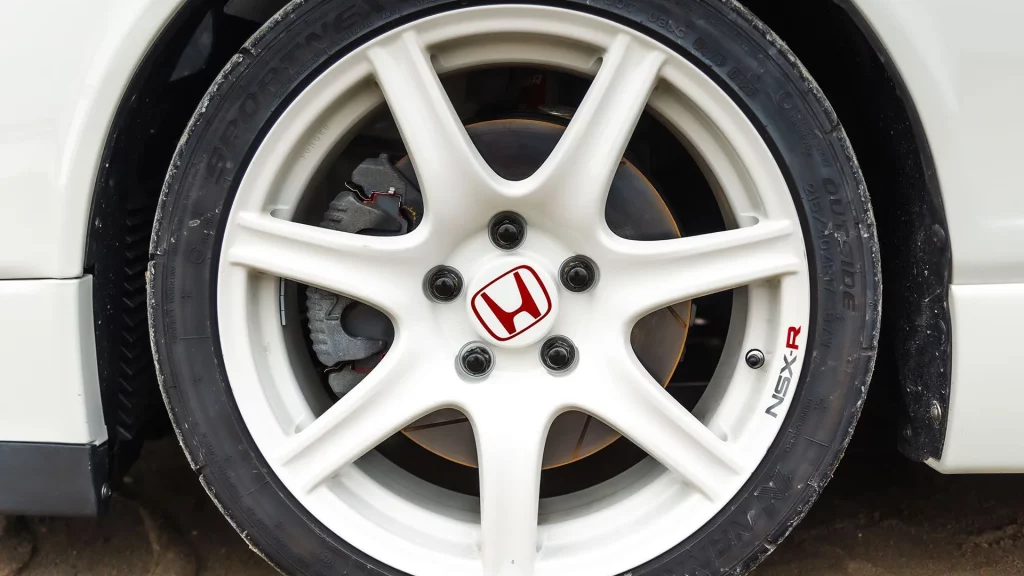El Honda NSX que está llamado a batir récords: Su precio apunta a los 7 dígitos 21 Motor16 2003 honda nsx r broad arrow 25 Motor16