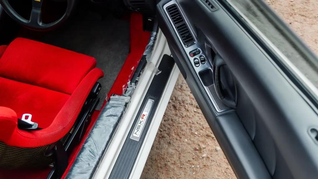 El Honda NSX que está llamado a batir récords: Su precio apunta a los 7 dígitos 41 Motor16 2003 honda nsx r broad arrow 33 Motor16