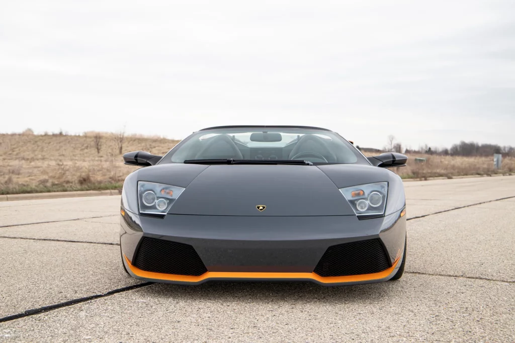El detalle que encierra este Lamborghini Murciélago para haber costado lo que un Revuelto 4 Motor16 2010 lamborghini murcielago lp650 4 roadster 1 Motor16