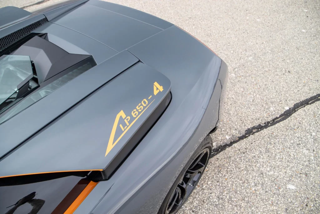El detalle que encierra este Lamborghini Murciélago para haber costado lo que un Revuelto 18 Motor16 2010 lamborghini murcielago lp650 4 roadster 11 Motor16