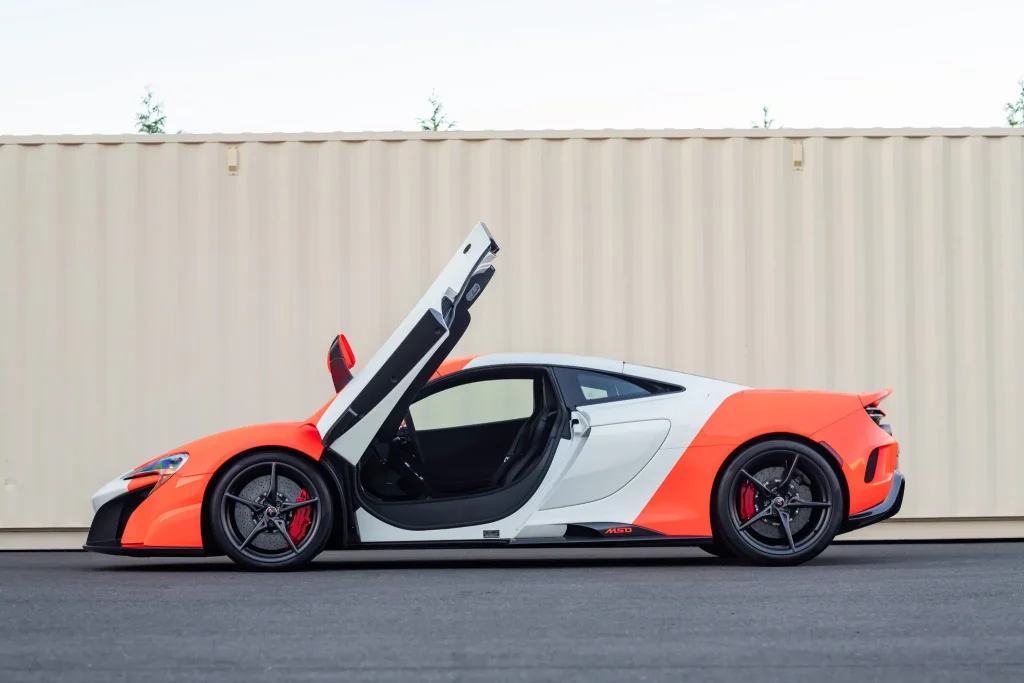 Cuando pintar tu Mclaren 675LT como un paquete de tabaco cuesta una fortuna y no es una buena idea 9 Motor16 2016 McLaren 675LT Marlboro BaT 24 Motor16