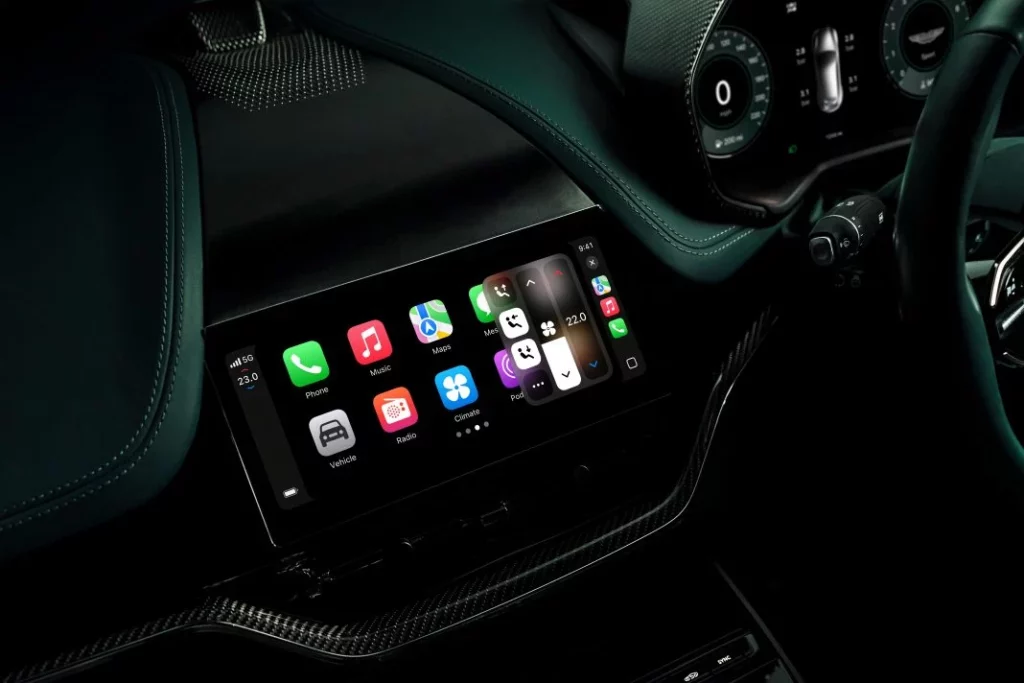 Lo más avanzado de Apple CarPlay llega a Aston Martin 10 Motor16 2025 Aston Martin Apple CarPlay Ultra 7 Motor16