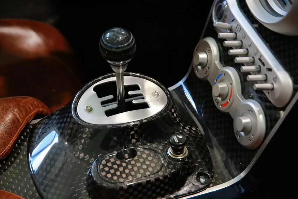 Rina: Una maravillosa barchetta analógica creada por Automobili Mignatta 3 Motor16 2025 Automobili Mignatta Rina. Imagen cambio.