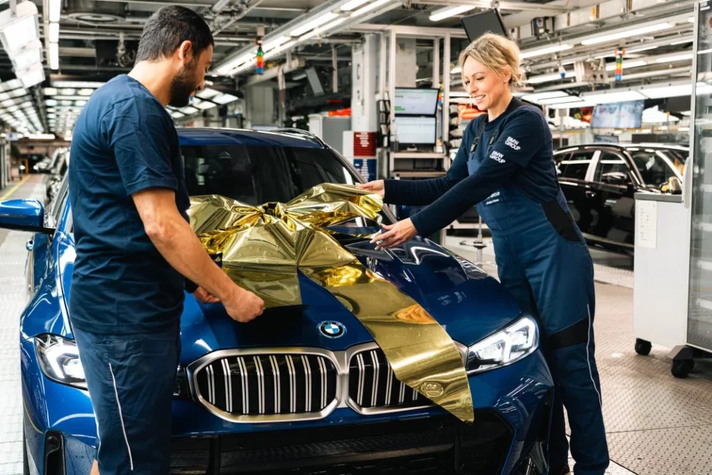 2025 BMW 3 millones electrificados 2 Motor16