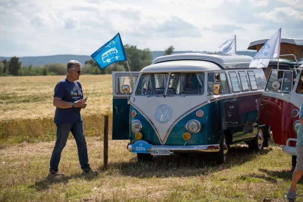 La 21 edición de la FurgoVolkswagen rinde homenaje a los 75 años del Bulli 105 Motor16 2025 FurgoVolkswagen 100 Motor16
